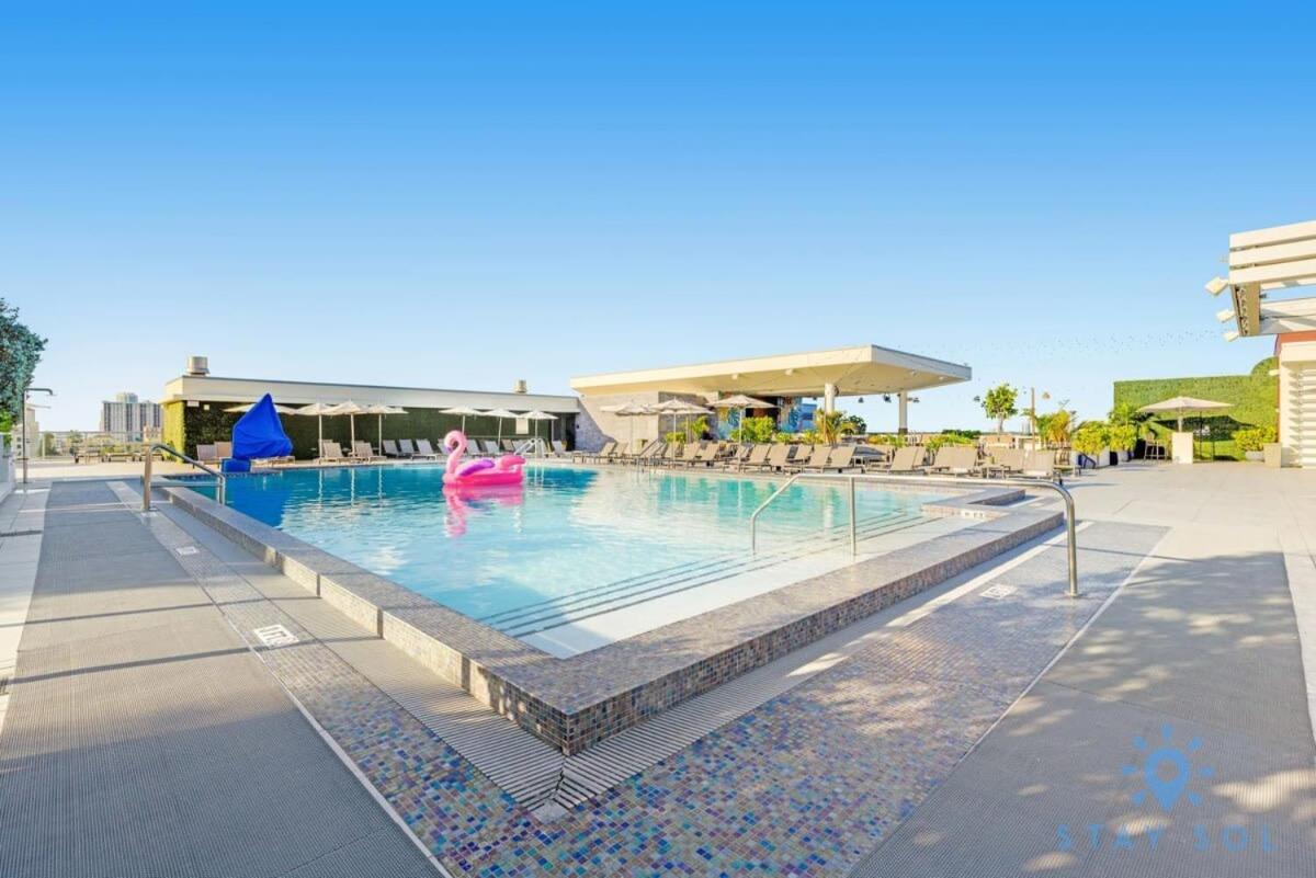 Lx Oasis Beachfront-Rt Infinity Pool Hollywood Zewnętrze zdjęcie